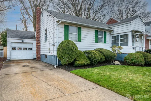 $474,900 | 74 Bloomfield Avenue, Edison, NJ 08837