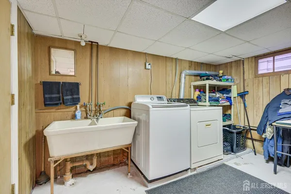 $474,900 | 74 Bloomfield Avenue, Edison, NJ 08837