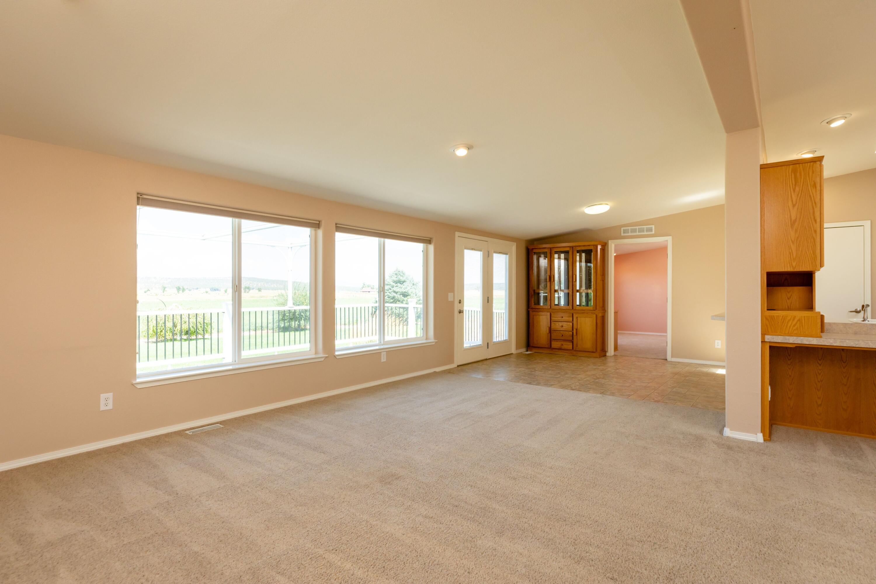 24201 South Poe Valley Road Klamath Falls, OR 97603 - Photo 36 of 79 41