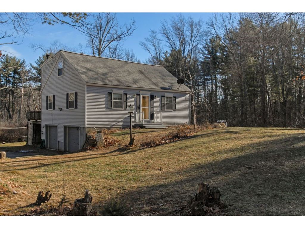 109 Depot Road Hampstead, NH 03841 - Photo 1 of 30