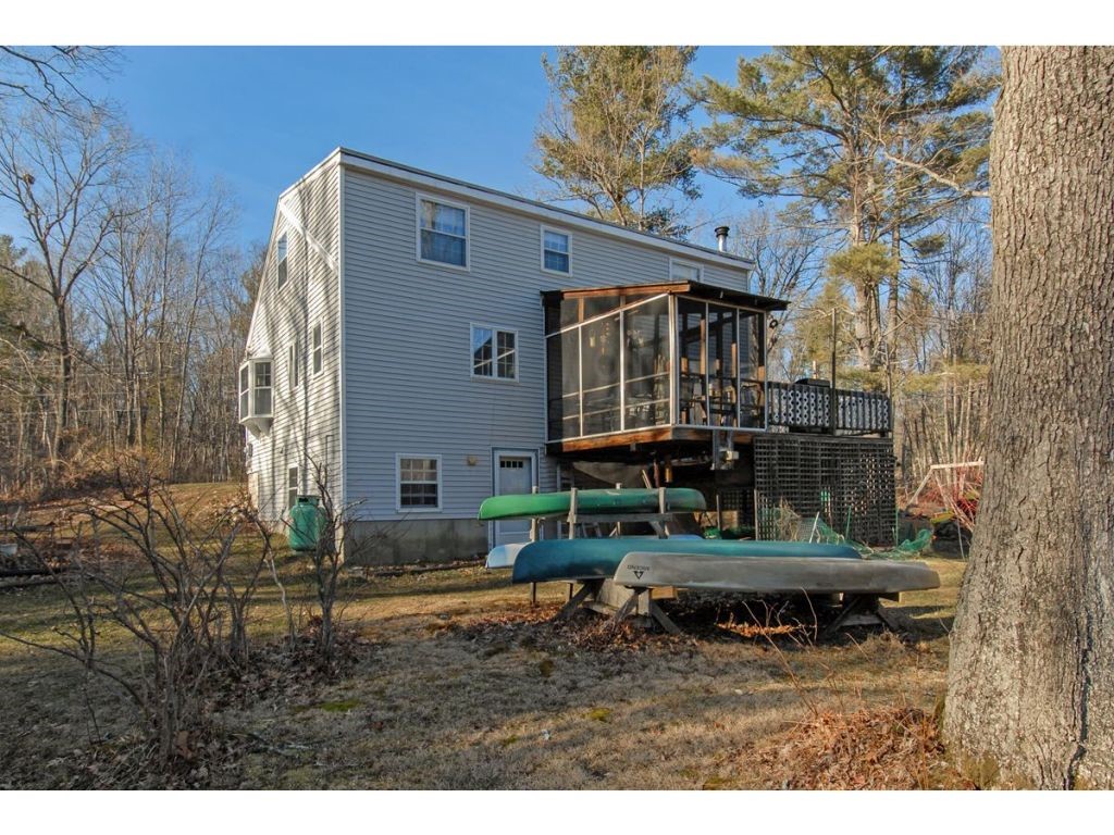 109 Depot Road Hampstead, NH 03841 - Photo 2 of 30