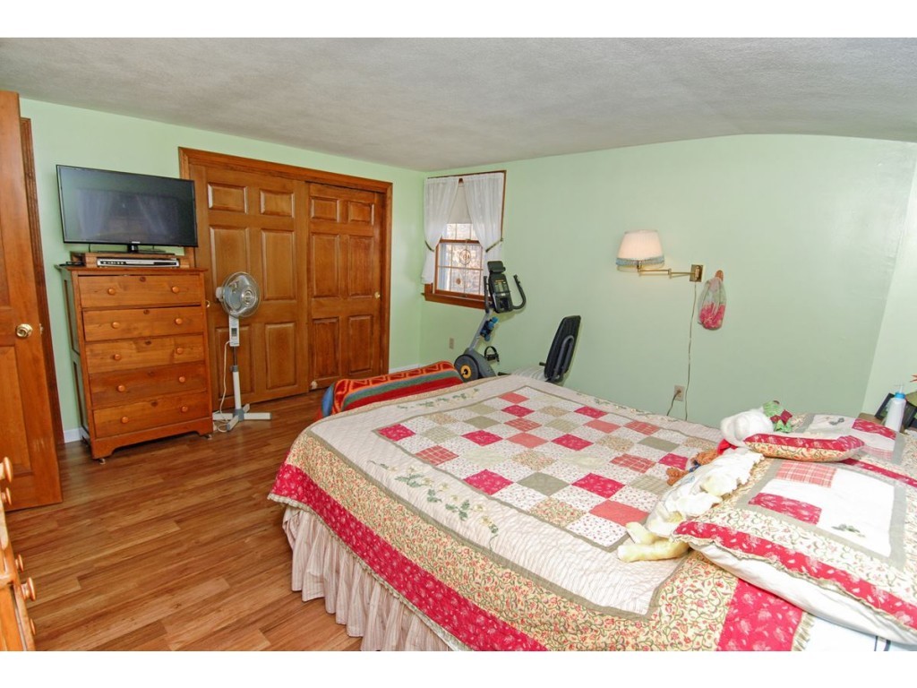109 Depot Road Hampstead, NH 03841 - Photo 20 of 30