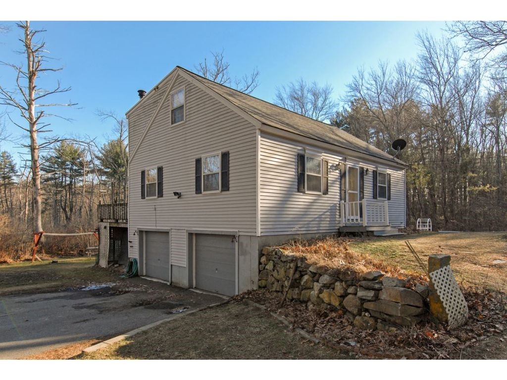 109 Depot Road Hampstead, NH 03841 - Photo 25 of 30
