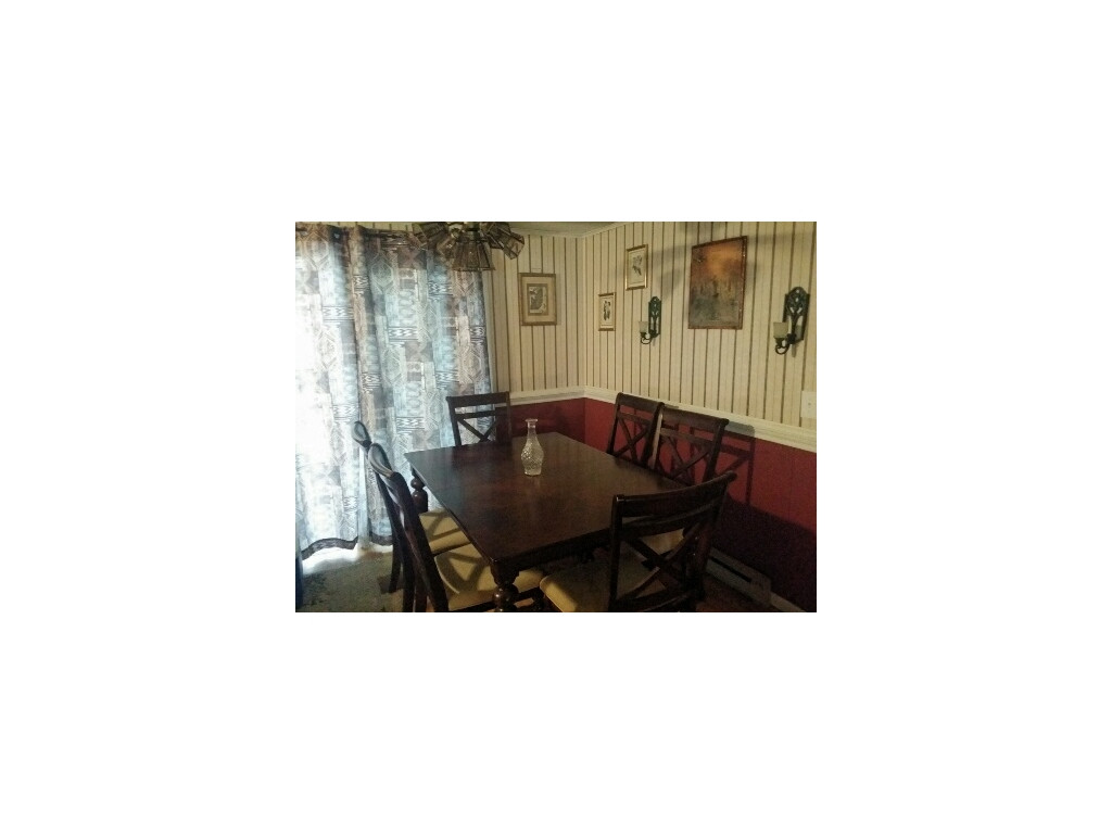 10309 Sandlick Road Bee, VA 24217 - Photo 6 of 24 Dining Area
