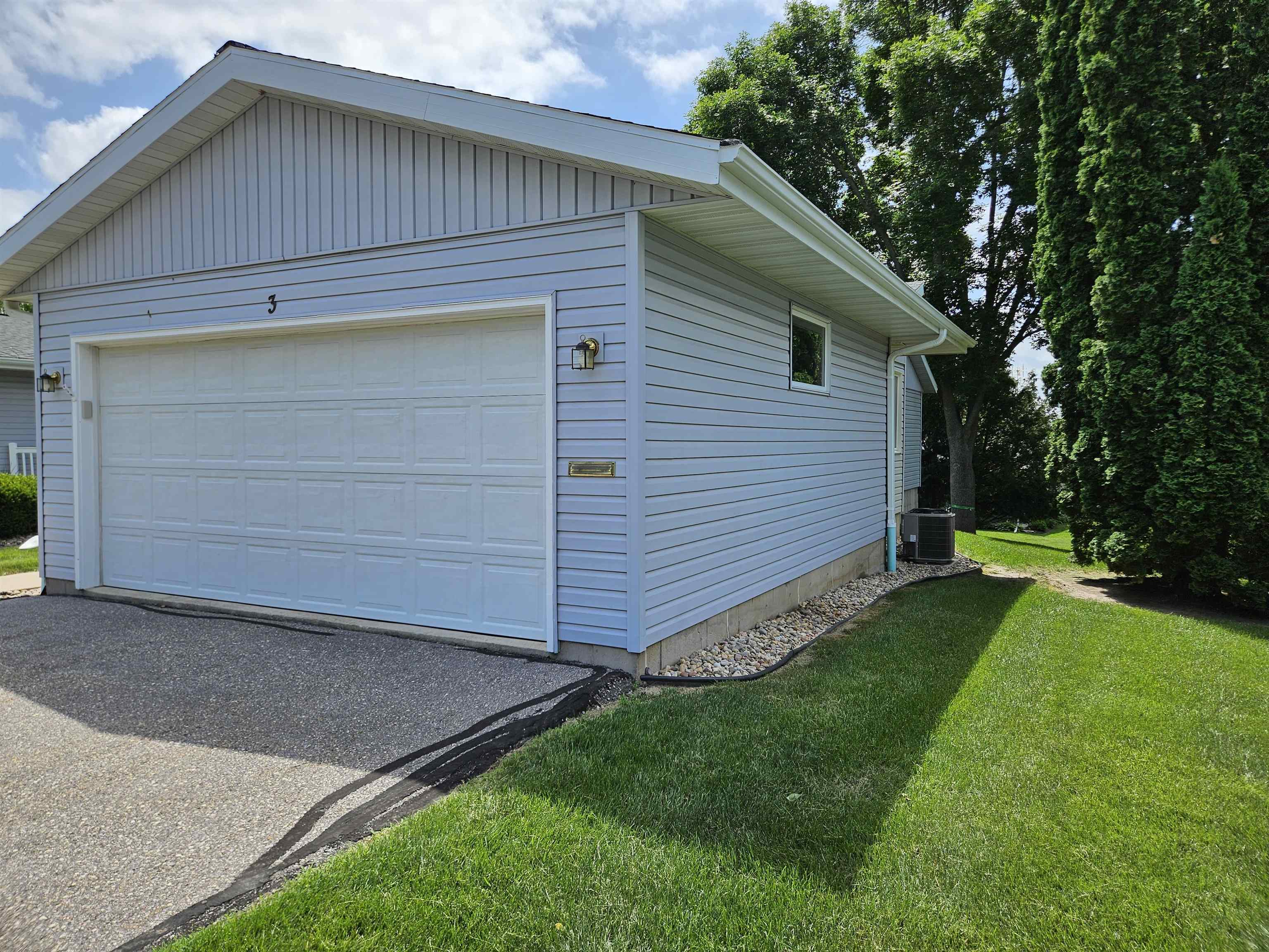 1720 Elizabeth Street Baraboo, WI 53913 - Photo 24 of 26