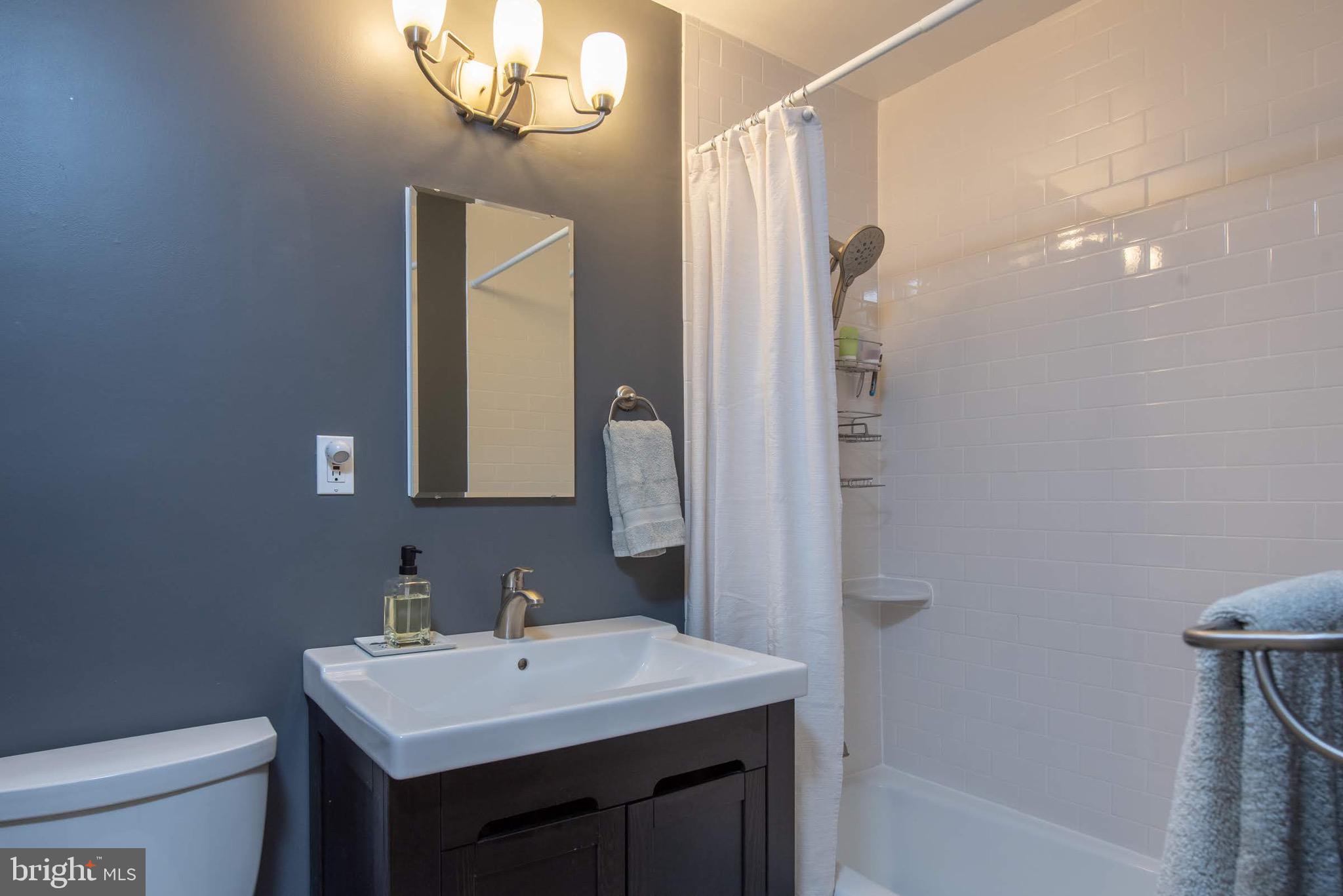 2166 Cartwright Place Reston, VA 20191 - Photo 16 of 25