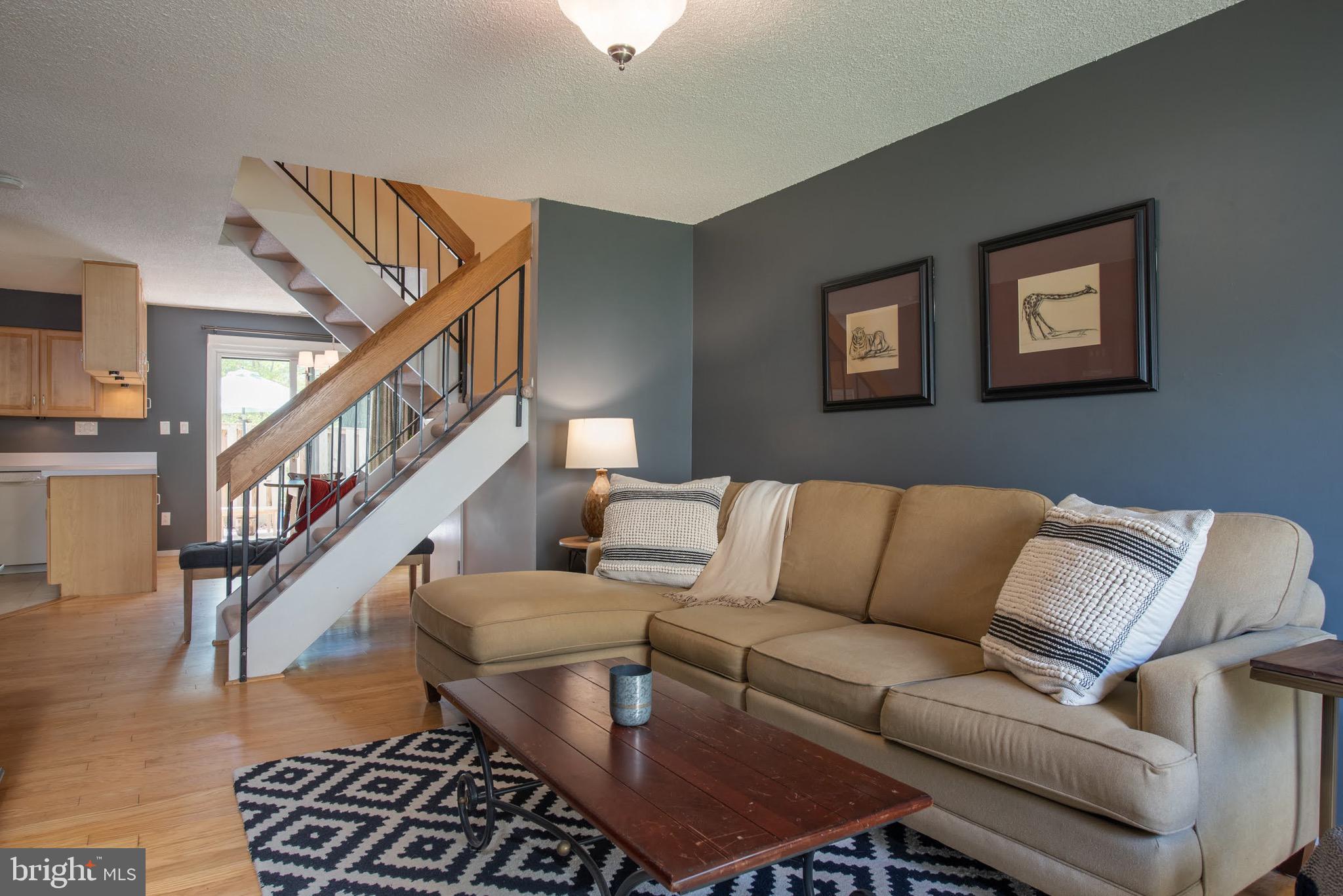 2166 Cartwright Place Reston, VA 20191 - Photo 3 of 25