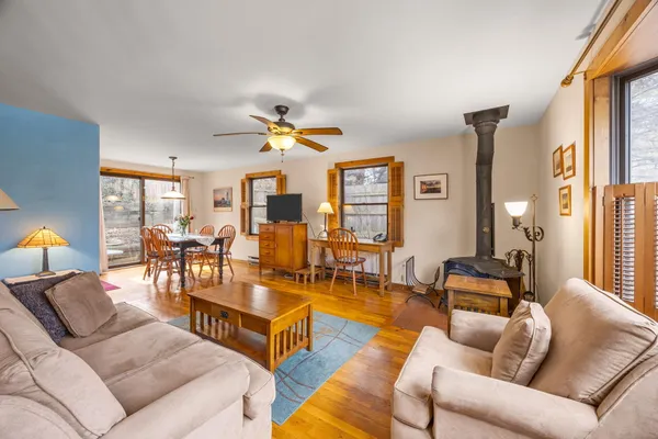 $725,000 | 1 Seashore Park Drive, Unit 1, Provincetown, MA 02657
