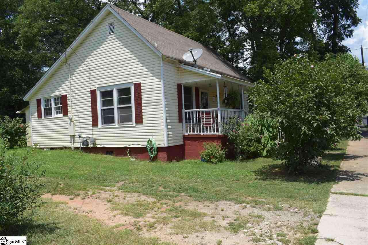 207 Front Street Easley, SC 29640 - Photo 2 of 9 Gallery Image 2