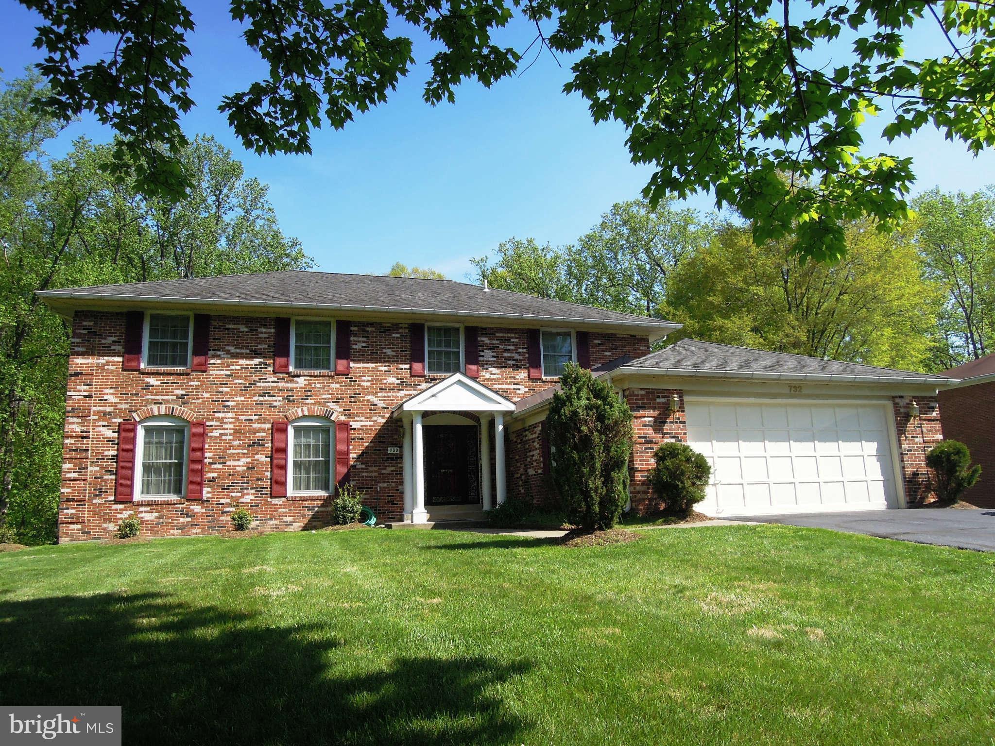 732 Ridge Drive McLean, VA 22101 - Photo 1 of 20 Exterior (Front)