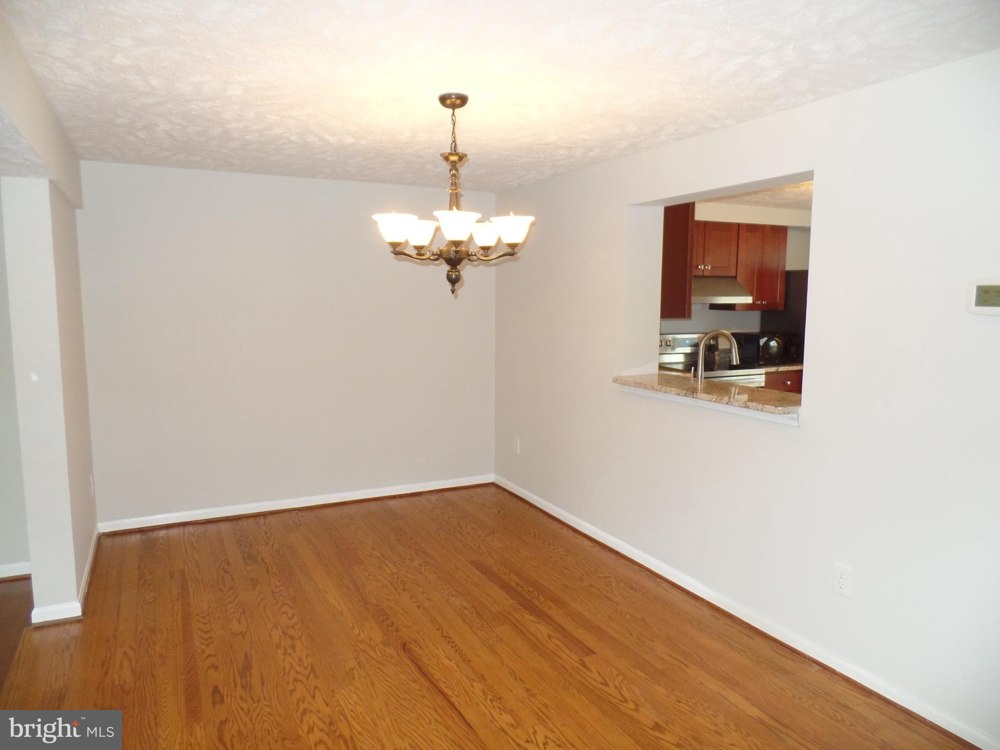 1549 Autumn Ridge Circle Reston, VA 20194 - Photo 8 of 32