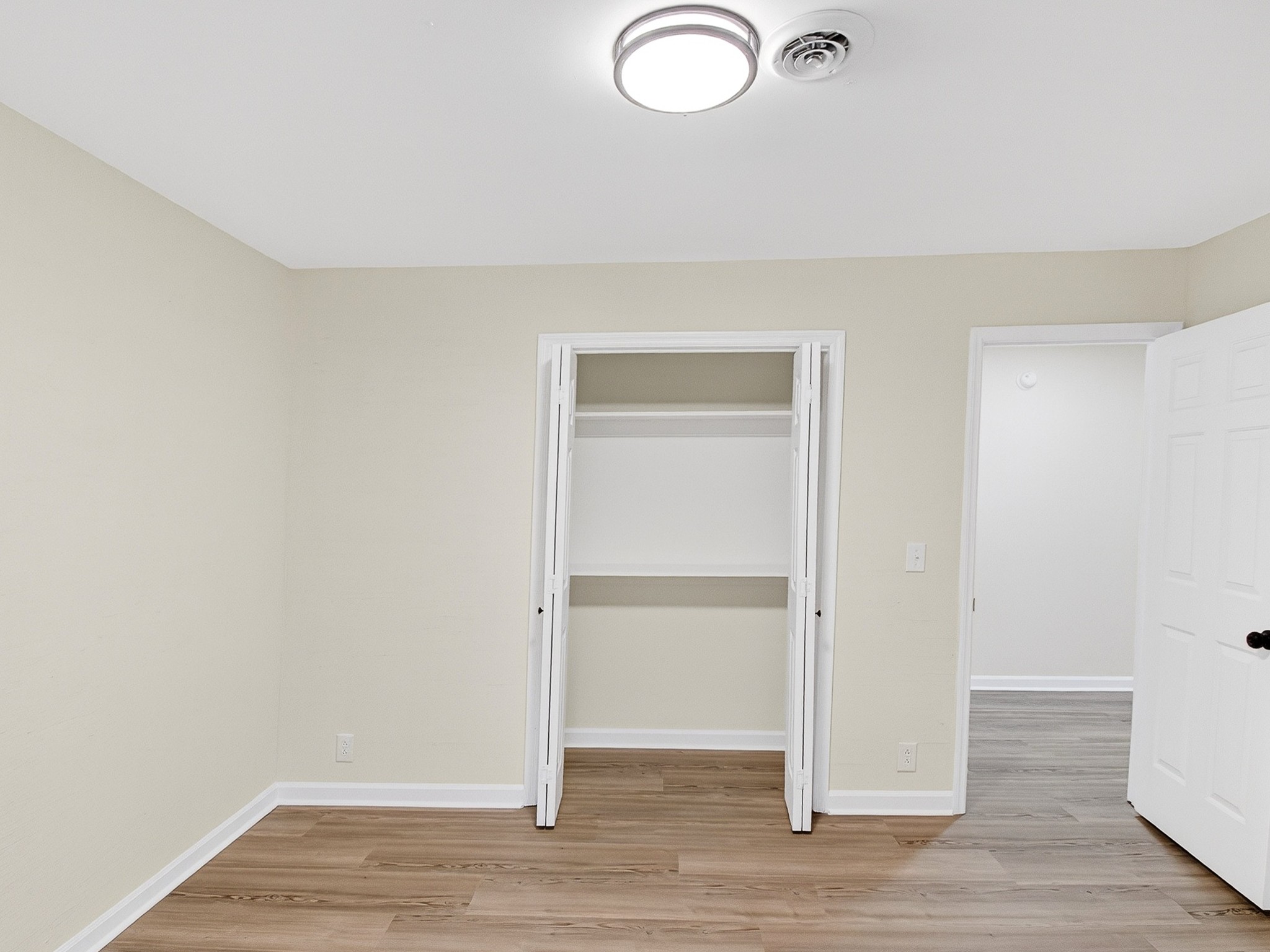 159 Hicks Road Nashville, TN 37221 - Photo 37 of 46 a view of empty room with wooden floor