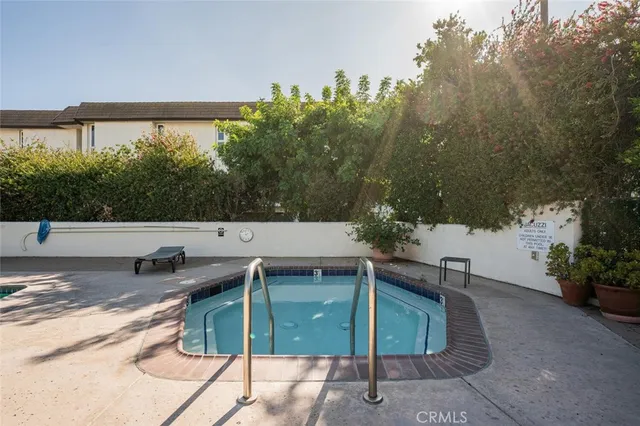 $3,495 | 5216 Lindley Avenue, Unit 2, Encino, CA 91316