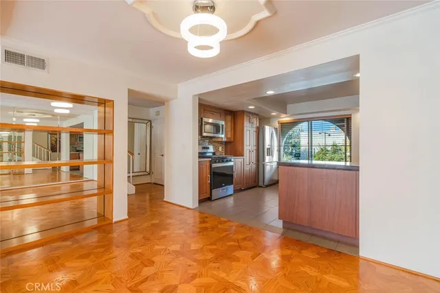 $3,495 | 5216 Lindley Avenue, Unit 2, Encino, CA 91316