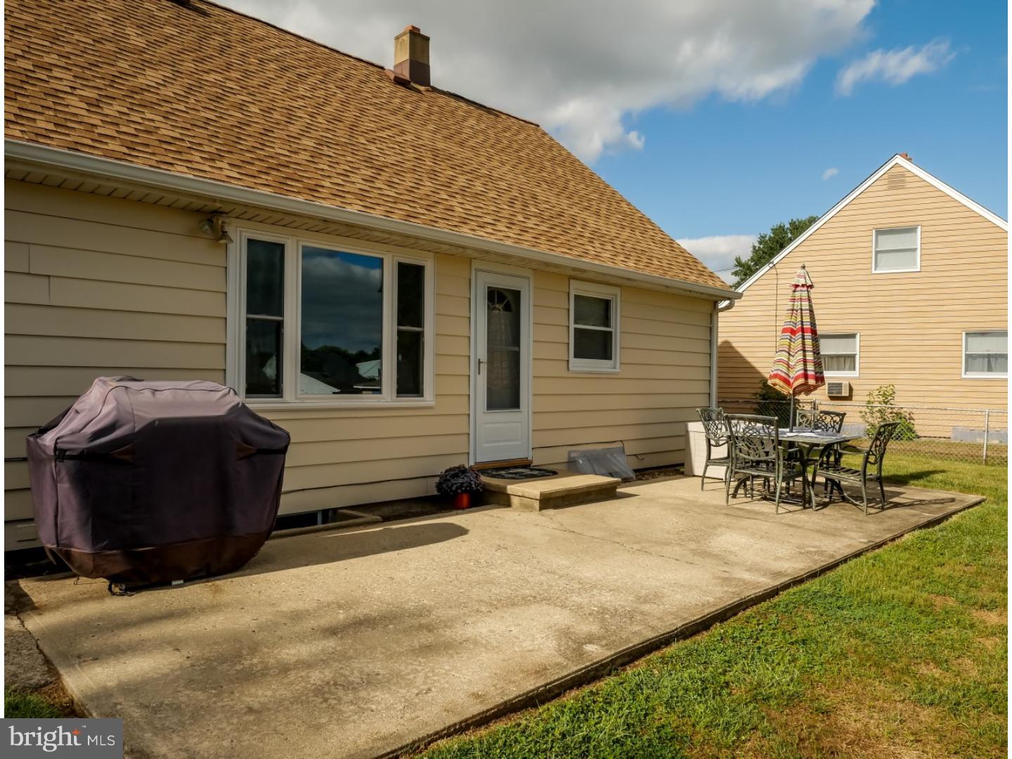 27 Downing Road Hamilton Square, NJ 08690 - Photo 5 of 25 Patio