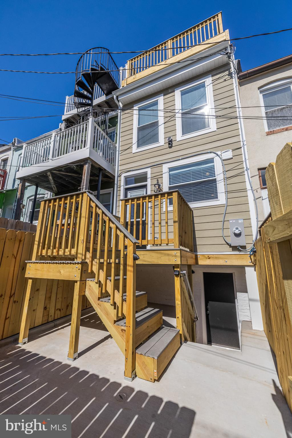 1317 Webster Street Baltimore, MD 21230 - Photo 16 of 32 a view of a balcony with a hardwood