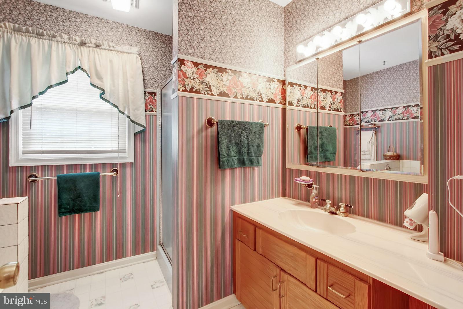 139 Lexington Road York, PA 17402 - Photo 14 of 28