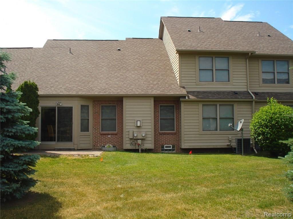 22461 Timber Ridge Court Trenton, MI 48183 - Photo 3 of 24 timber ridge 060.JPG