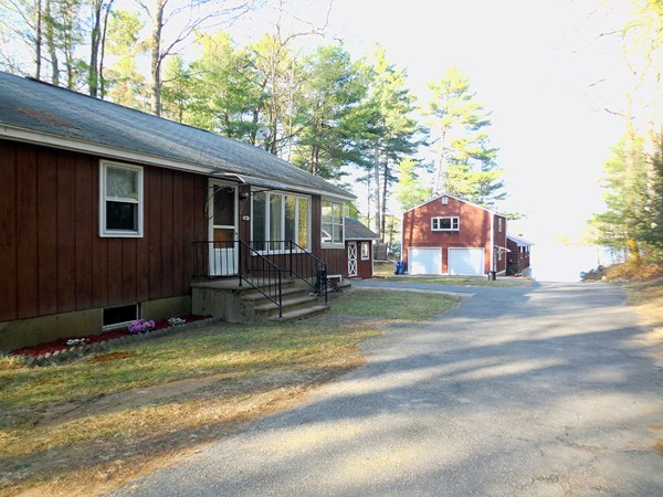 189 Mashapaug Road Holland, MA 01521 - Photo 3 of 30