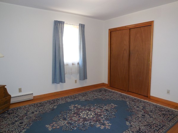 189 Mashapaug Road Holland, MA 01521 - Photo 8 of 30
