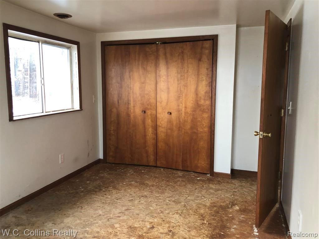 4012 Hunt Road Lapeer, MI 48446 - Photo 14 of 19 IMG_2861.JPG