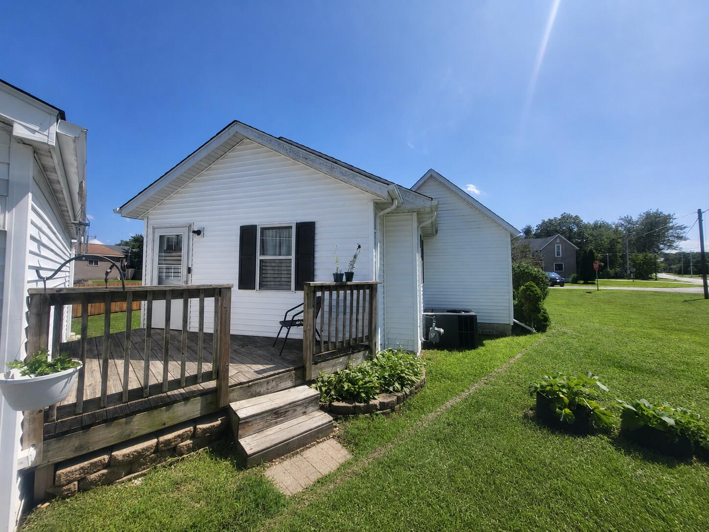 4018 East Kellar Street DeMotte, IN 46310 - Photo 3 of 17 1448x1086