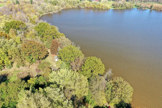 $349,900 | N8002 County Road A, Watertown, WI 53094