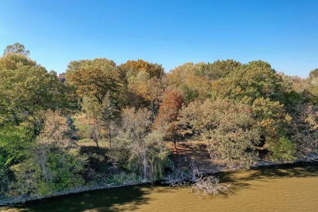 $349,900 | N8002 County Road A, Watertown, WI 53094