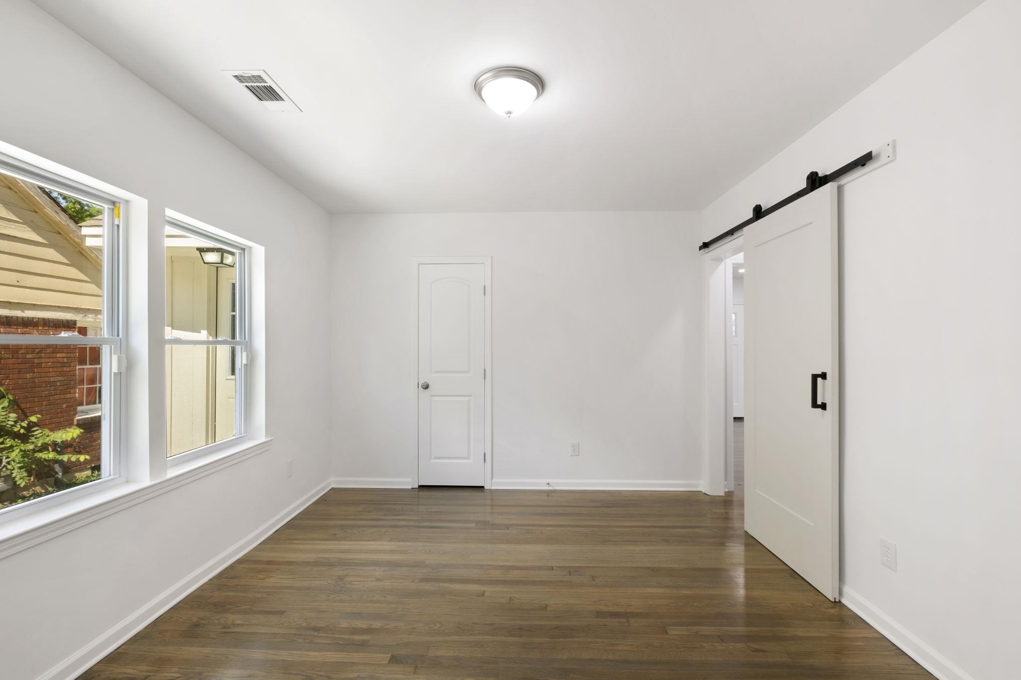 605 Spring Street Memphis, TN 38112 - Photo 8 of 14 Gallery Image 8