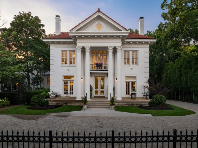 $30,000 | 3728 West End Avenue, Nashville, TN 37205