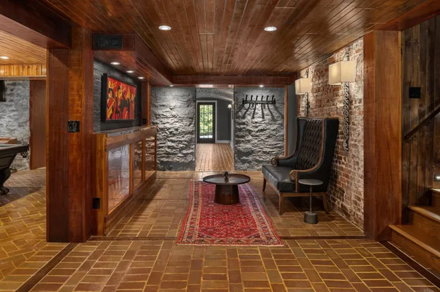 $30,000 | 3728 West End Avenue, Nashville, TN 37205