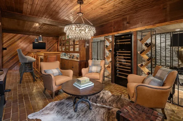 $30,000 | 3728 West End Avenue, Nashville, TN 37205