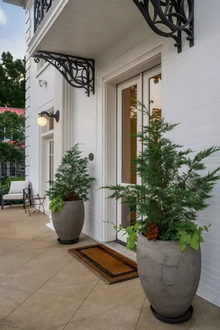 $30,000 | 3728 West End Avenue, Nashville, TN 37205