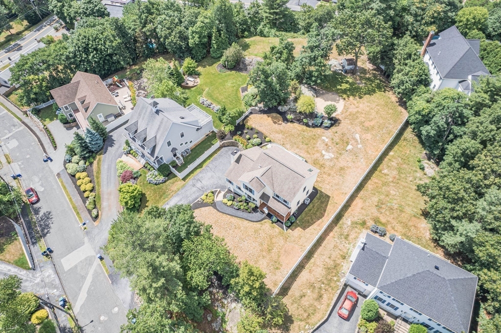 6 Roosevelt Road Wakefield, MA 01880 - Photo 12 of 31 Gallery Image 12