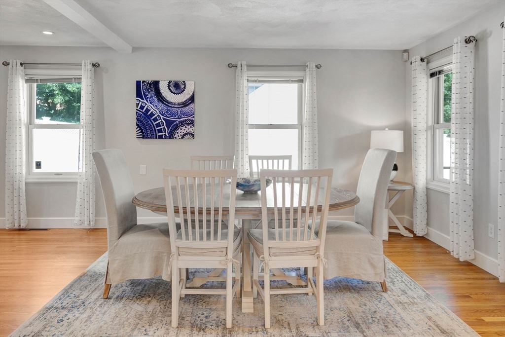 6 Roosevelt Road Wakefield, MA 01880 - Photo 17 of 31 Gallery Image 17