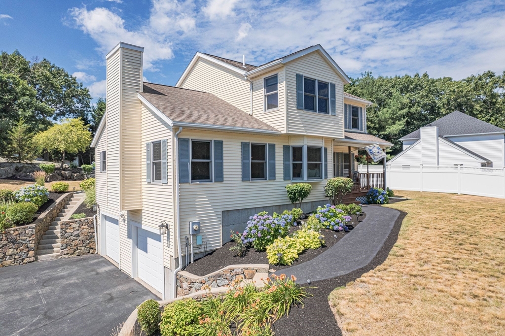 6 Roosevelt Road Wakefield, MA 01880 - Photo 2 of 31 Gallery Image 2