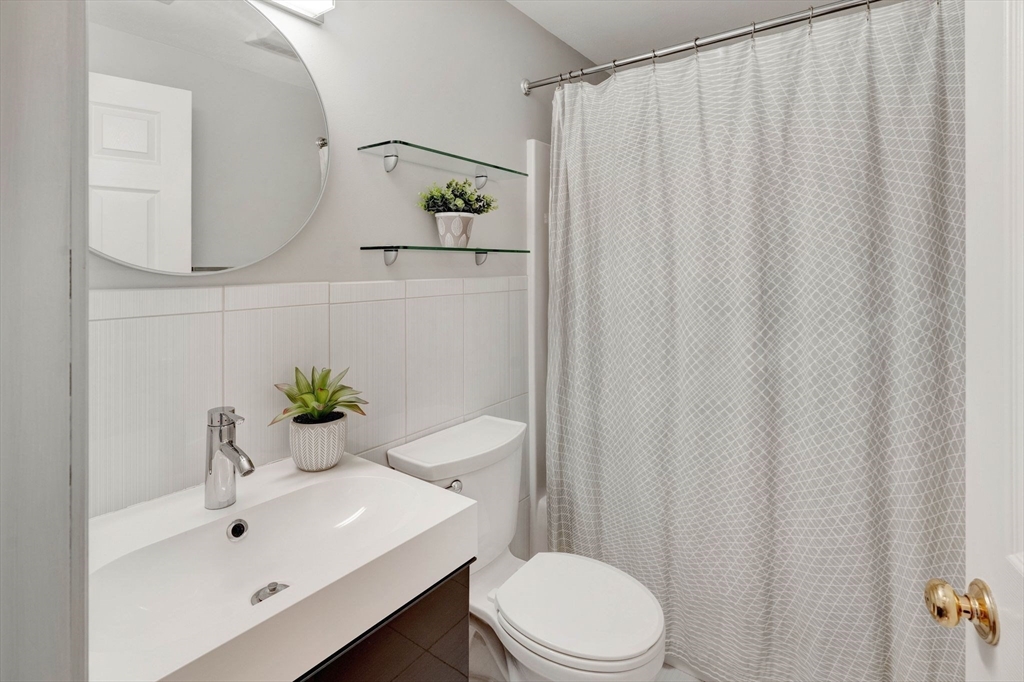 6 Roosevelt Road Wakefield, MA 01880 - Photo 29 of 31 Gallery Image 29