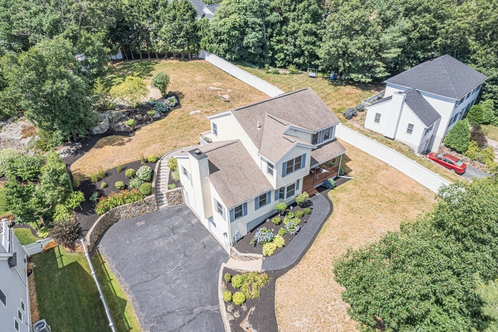 6 Roosevelt Road Wakefield, MA 01880 - Photo 7 of 31 Gallery Image 7