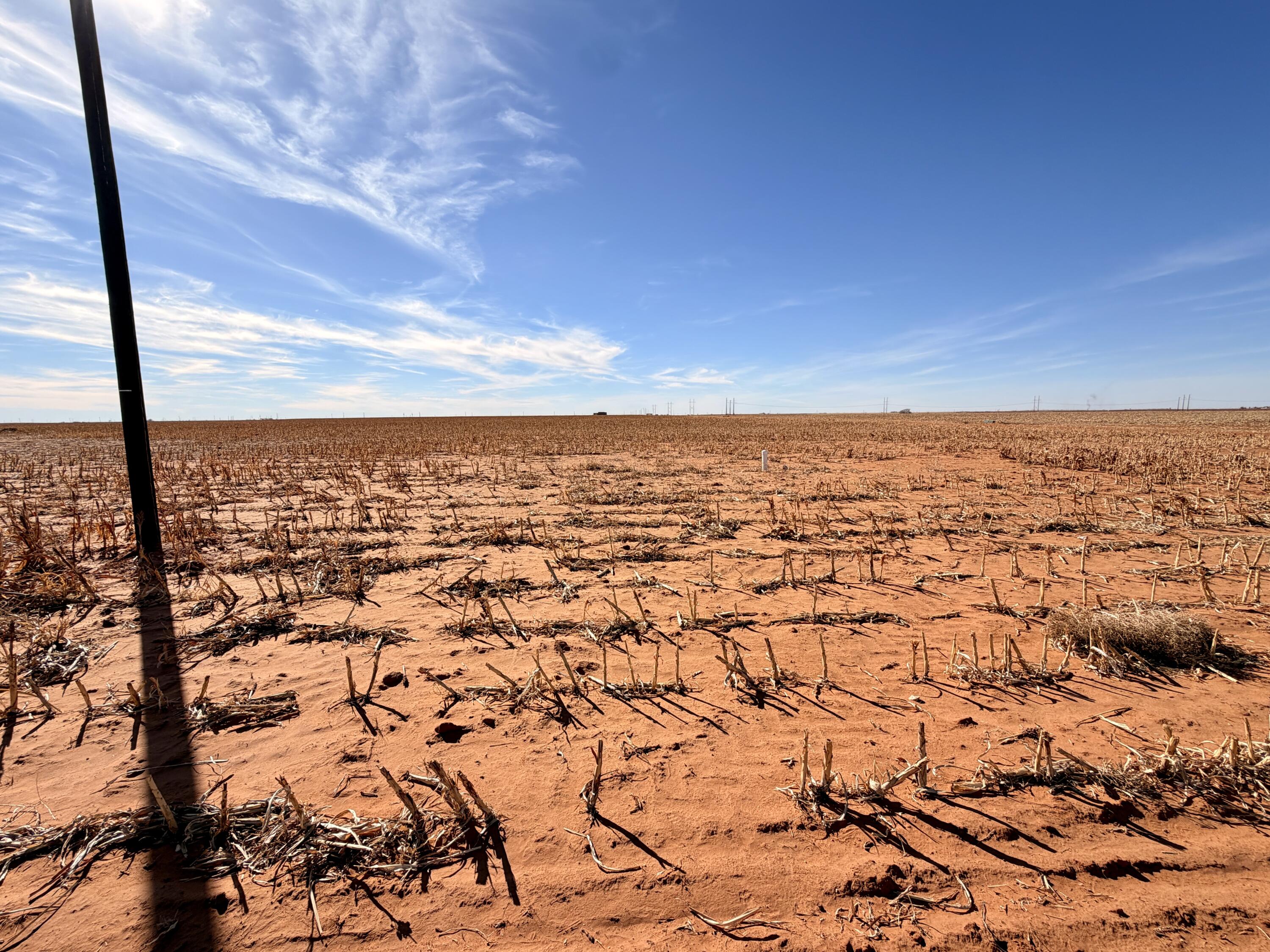 4044 Hawk Road Ropesville, TX 79358 - Photo 4 of 6 a view of city and ocean