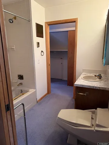 $290,000 | 314 South 2nd Street, Saratoga, WY 82331