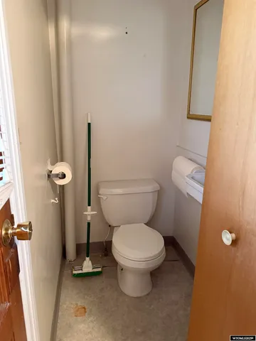 $290,000 | 314 South 2nd Street, Saratoga, WY 82331