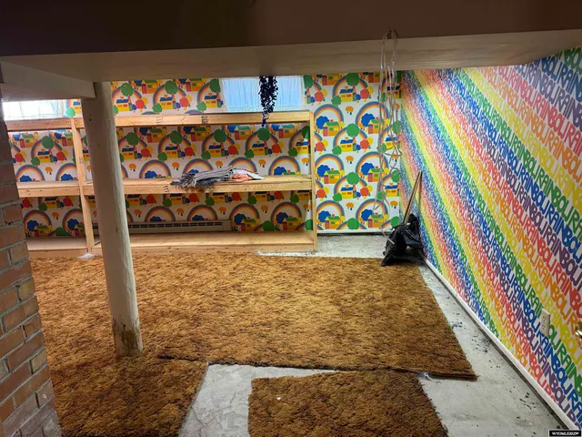 $290,000 | 314 South 2nd Street, Saratoga, WY 82331