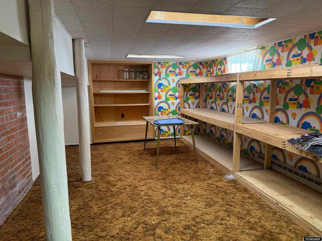 $290,000 | 314 South 2nd Street, Saratoga, WY 82331