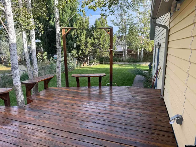 $290,000 | 314 South 2nd Street, Saratoga, WY 82331