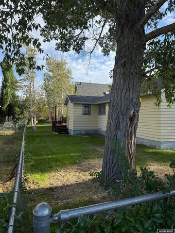 $290,000 | 314 South 2nd Street, Saratoga, WY 82331