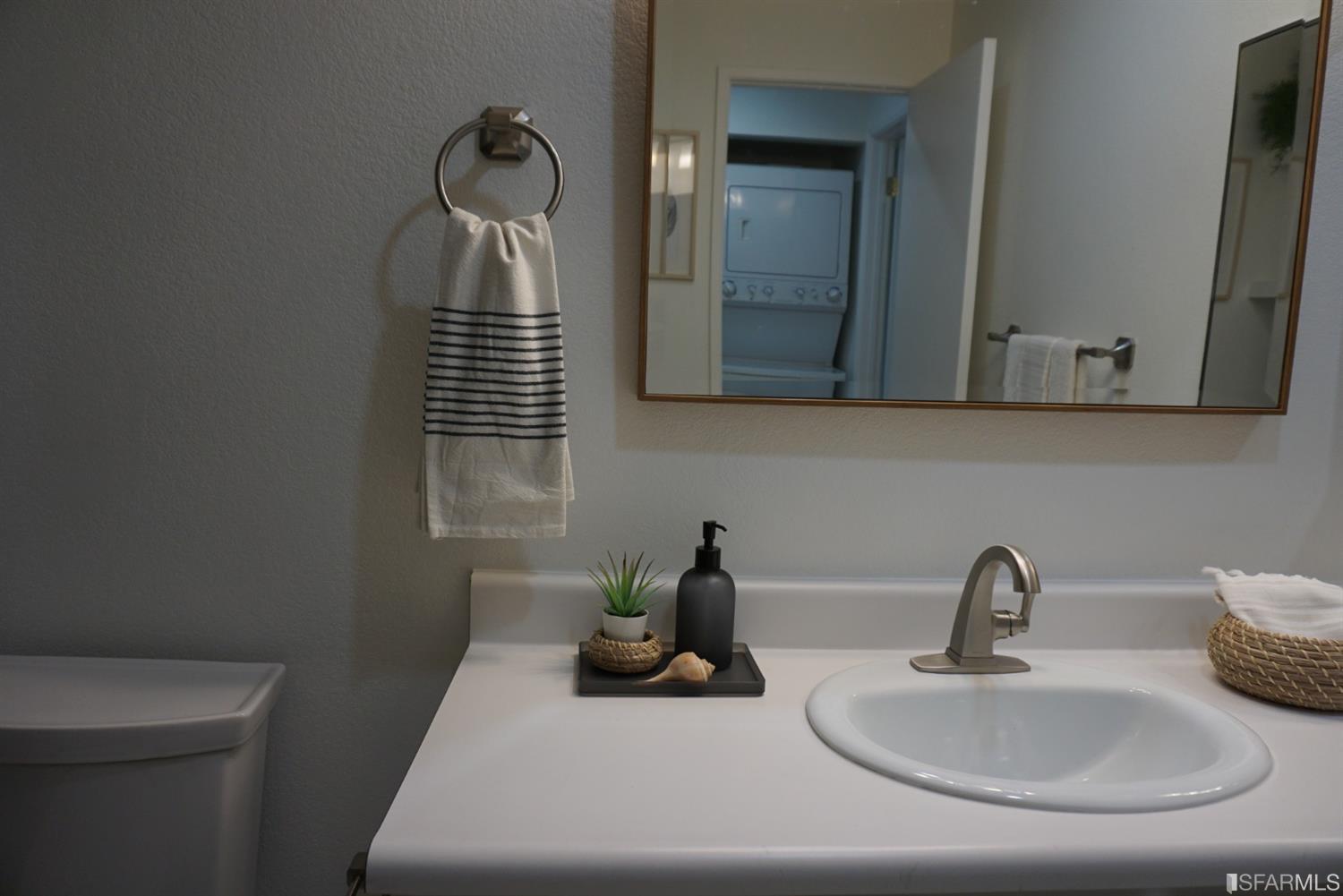 666 Encore Way San Jose, CA 95134 - Photo 37 of 51