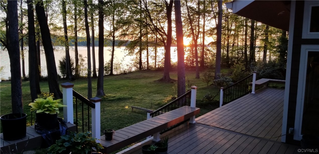 13714 Winterberry Ridge Midlothian, VA 23112 - Photo 46 of 49 a view of a balcony with yard