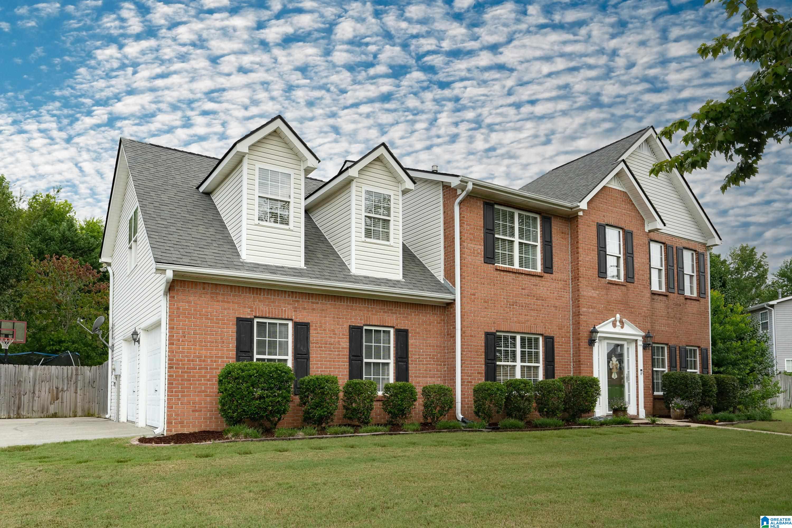 102 Heather Way Pelham, AL 35124 - Photo 1 of 34