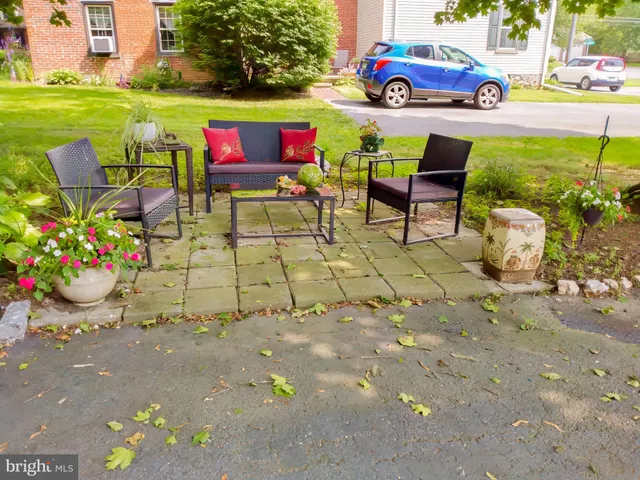 $479,900 | 622 Shelley Court, Lititz, PA 17543