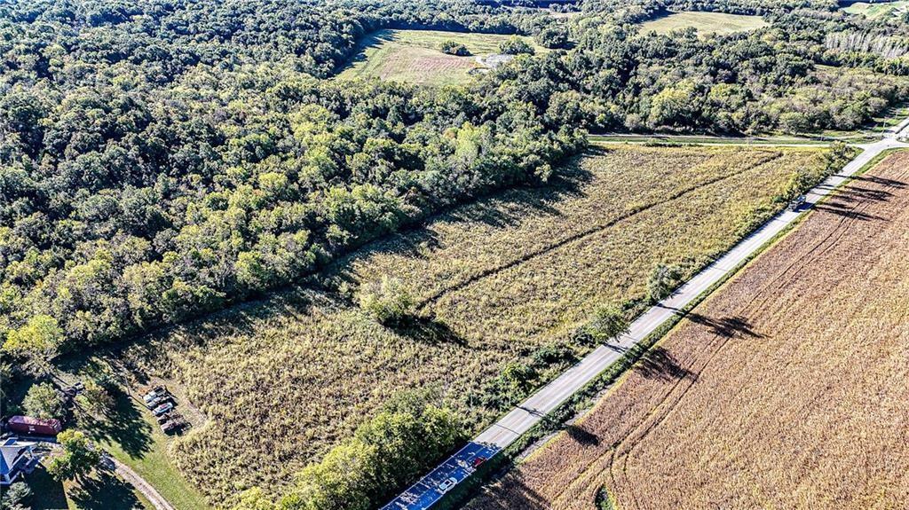 709 Lake City Buckner Road Independence, MO 64016 - Photo 15 of 16